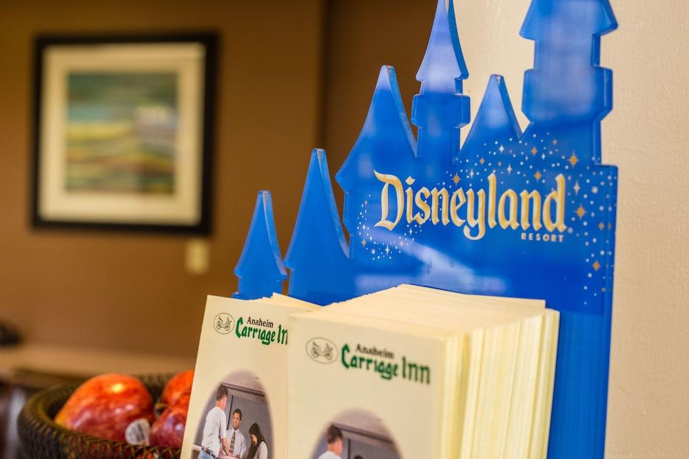 Anaheim Carriage Inn Экстерьер фото