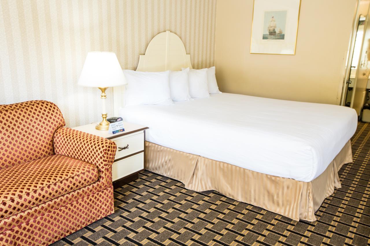 Anaheim Carriage Inn Экстерьер фото