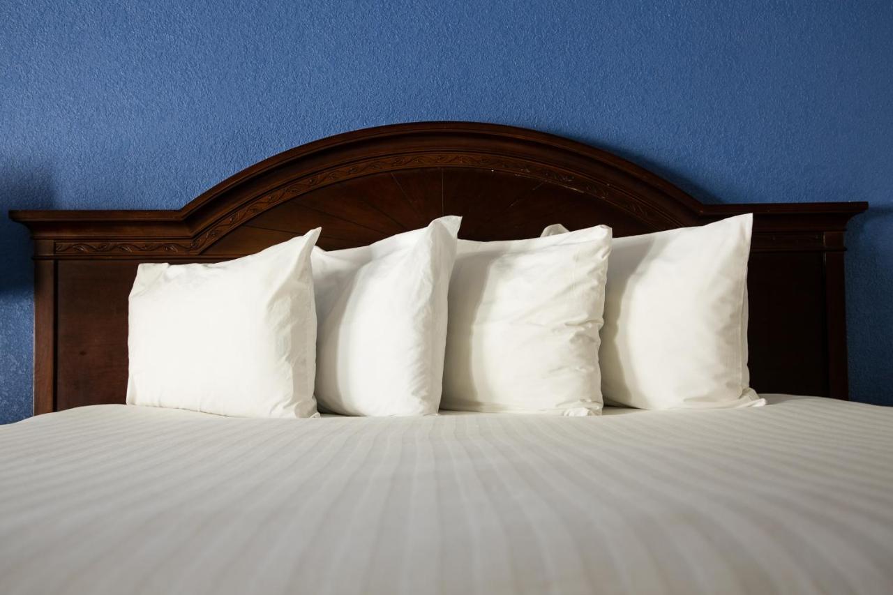 Anaheim Carriage Inn Экстерьер фото